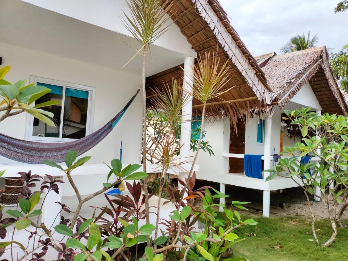 Sand Terrace Beach Bungalows Баан Тай Екстериор снимка