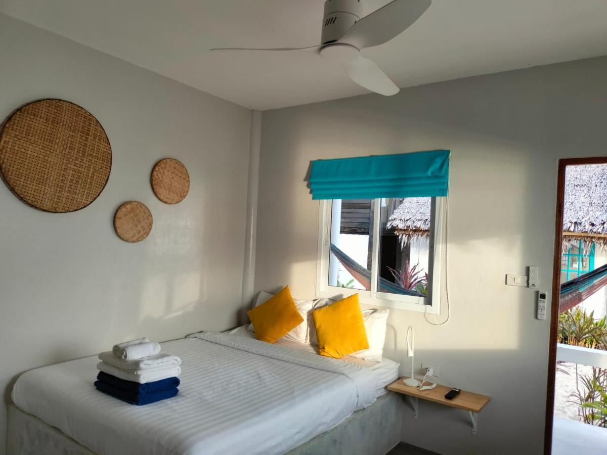 Sand Terrace Beach Bungalows Баан Тай Екстериор снимка