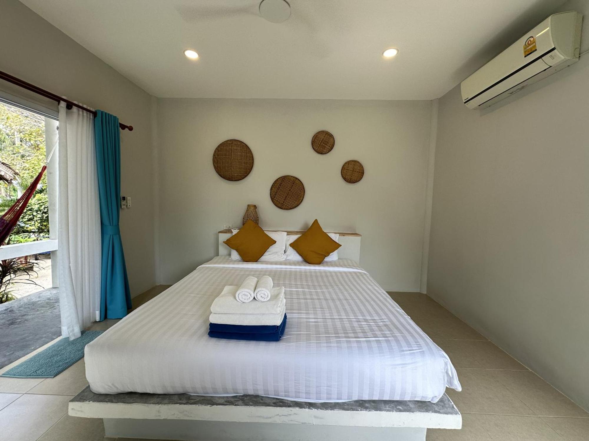 Sand Terrace Beach Bungalows Баан Тай Стая снимка